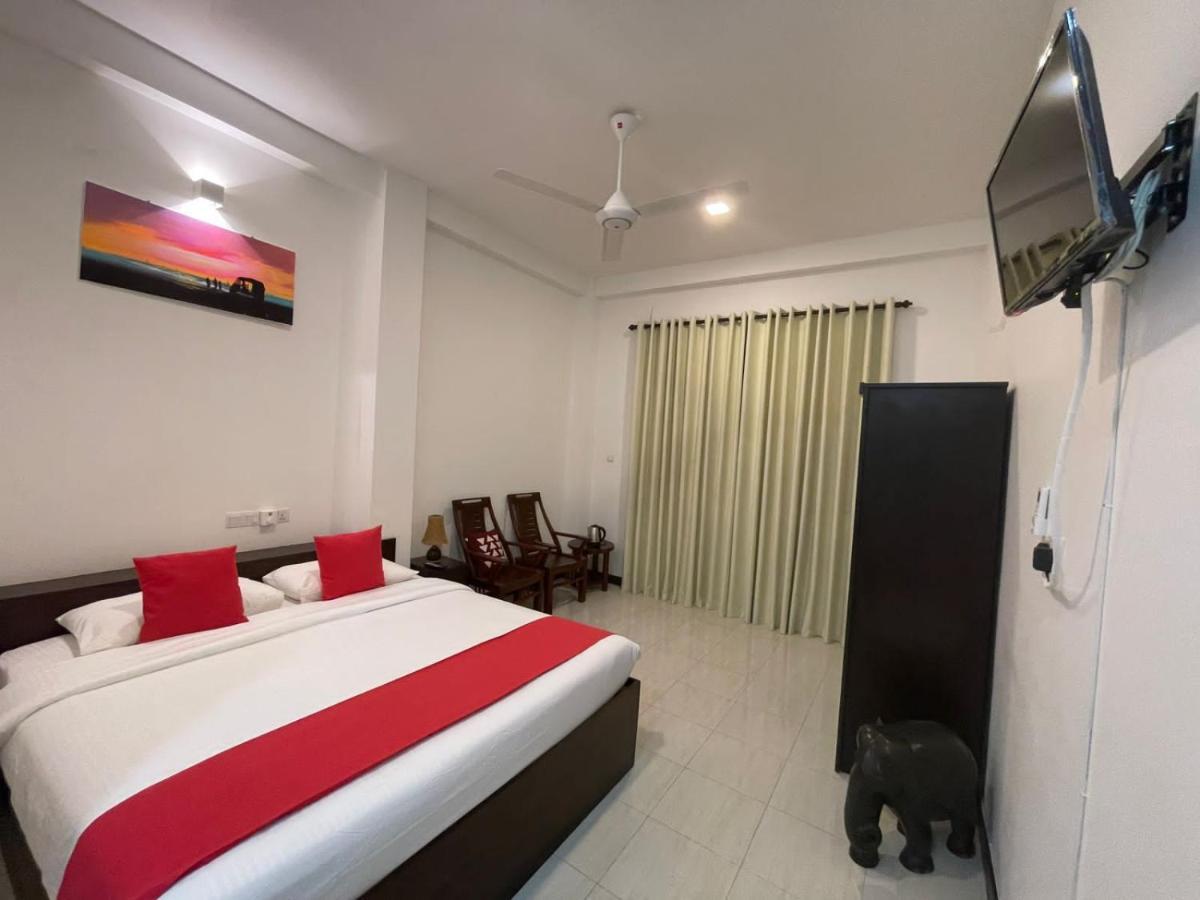 Kithula Boutique Hotel Hikkaduwa Exteriör bild
